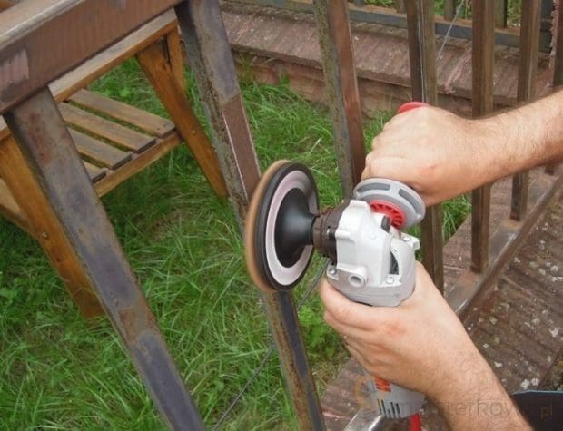 renowacja balustrady