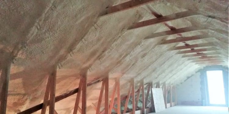 izolacja termiczna poddasza