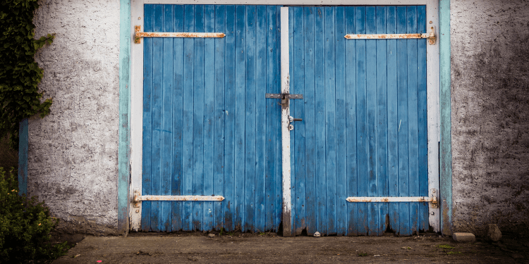Brama garażowa – zakup na lata
