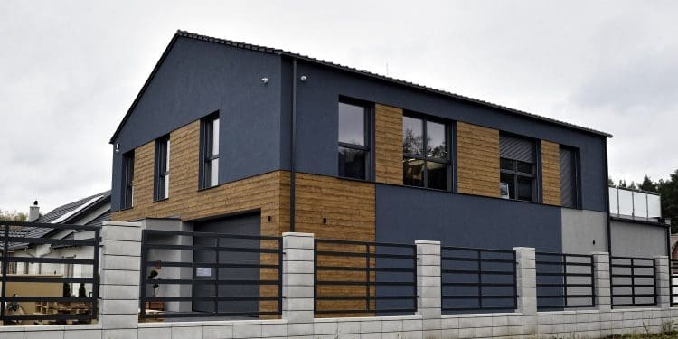 Imitacja drewna na elewacji