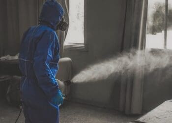 Dezynfekcja w budynku – na co zwrócić uwagę?