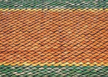 Nowe spojrzenie na dachy: Papy i Gonty jako alternatywa dla tradycyjnych dachówek