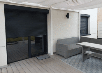 rolety zewnętrzne montowane we wnęce okiennej